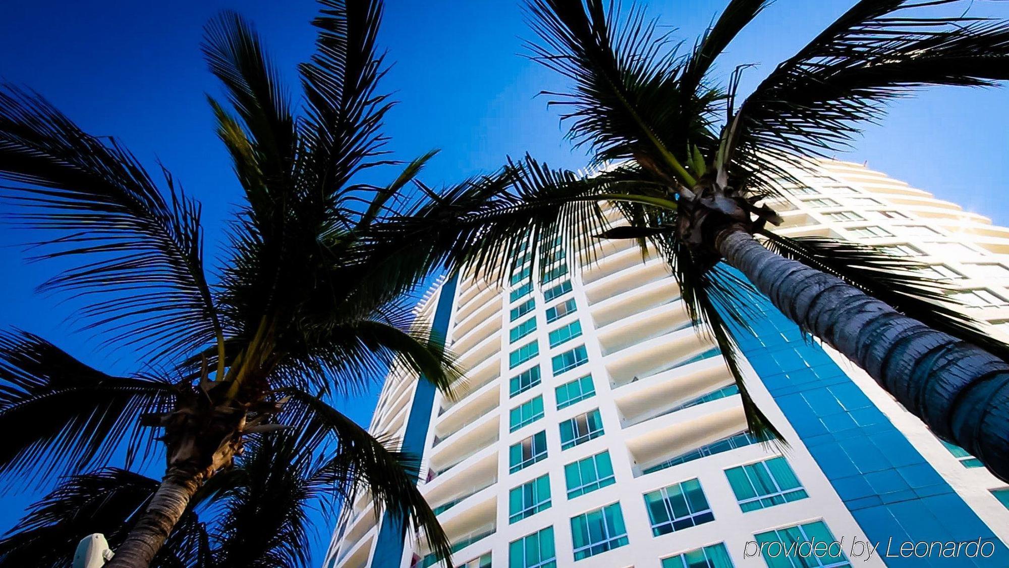 Park Royal Beach Mazatlan Hotel Exterior photo