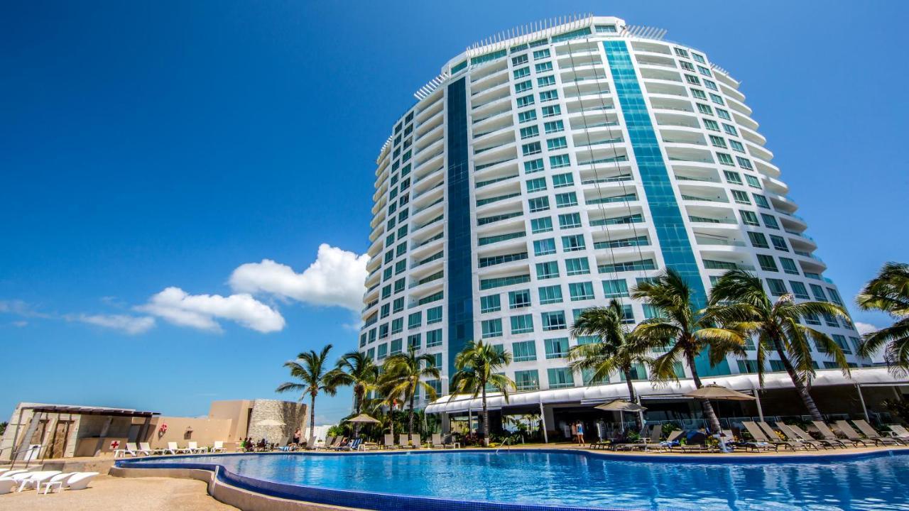 Park Royal Beach Mazatlan Hotel Exterior photo